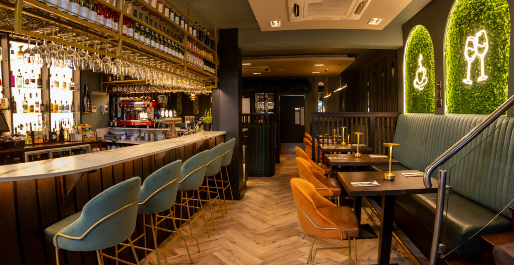 IMG_5474-Pano-1-scaled Interior fabric feature wall and luxury upholstered seating, The Peppermill Restaurant Nenagh, soft furnishings by The Design Barn, Galway Ireland